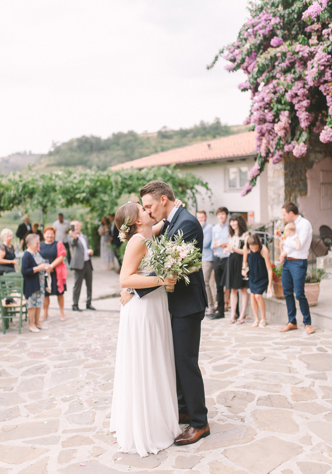 Nina_Boris_Stekarjeva_domacija_organic_weding_Nastja_Kovacec_Kras_poroka_Vila_Fabiani-22