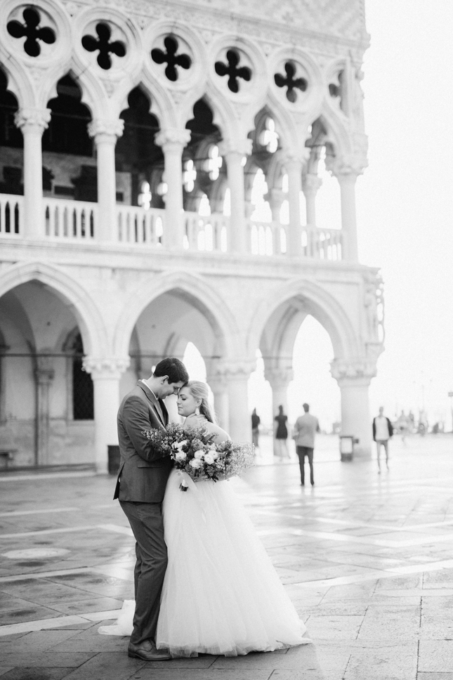 Hillary_Andrew_venice_17